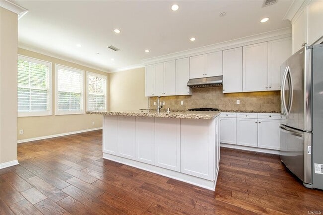 Photo - 123 Overbrook