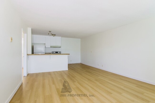 Photo - Great 1 Bedroom Condo in Long Beach! Unit 310