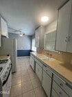 Photo - 253 E Center St