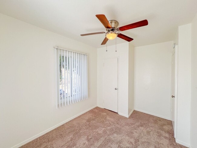 Photo - BURNETT Unit 4