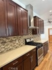 Photo - 686 Atchison St