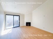 Photo - 620 W Hyde Park Blvd Unit 313