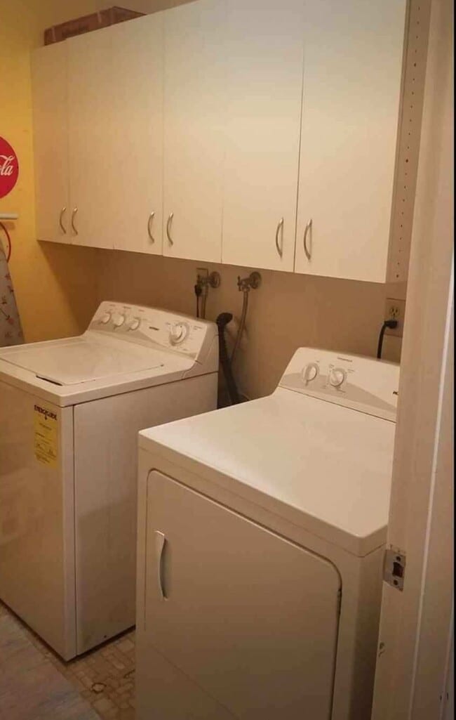 Photo - 5205 W Wooley Rd