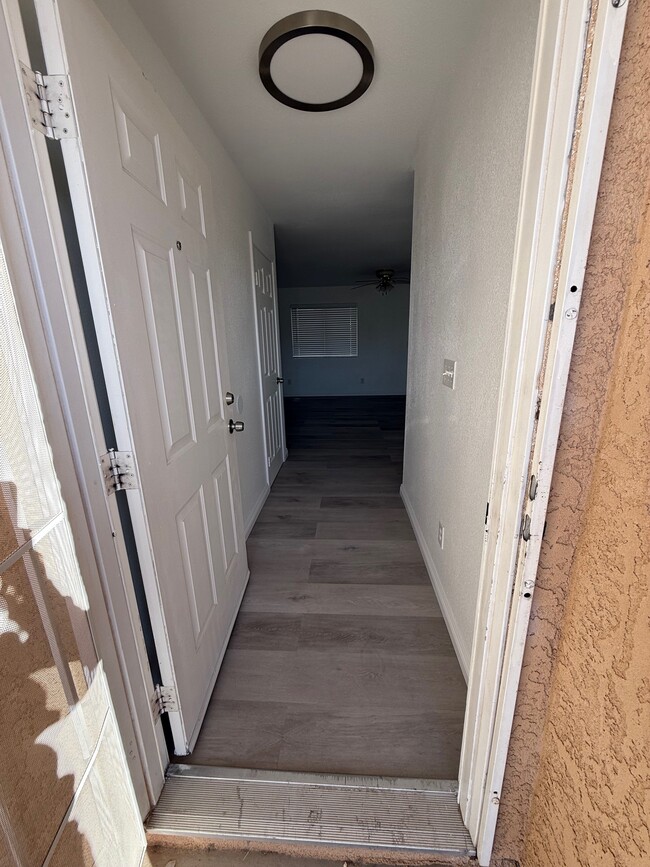 Photo - 24958 Pso Robles