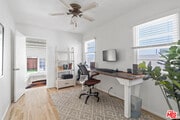 Photo - 668 Marr St