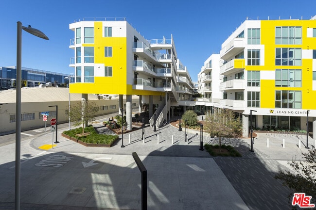 Photo - 2929 Pennsylvania Ave Unit 263