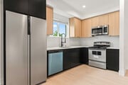 Photo - 438 E 28th St Townhome