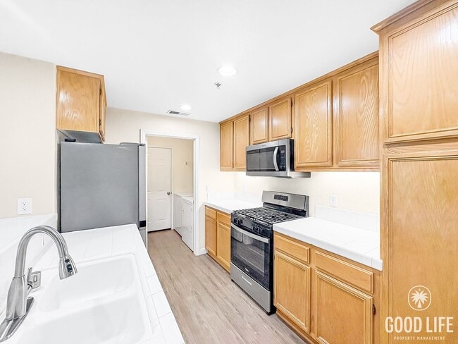 Photo - Beautiful 2Bd/2Ba Available In Sabre Springs