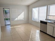 Photo - 914 W Alton Ave