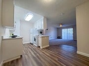 Photo - Parklane Apartments