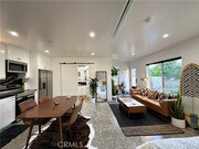 Photo - 6156 Burwood Ave