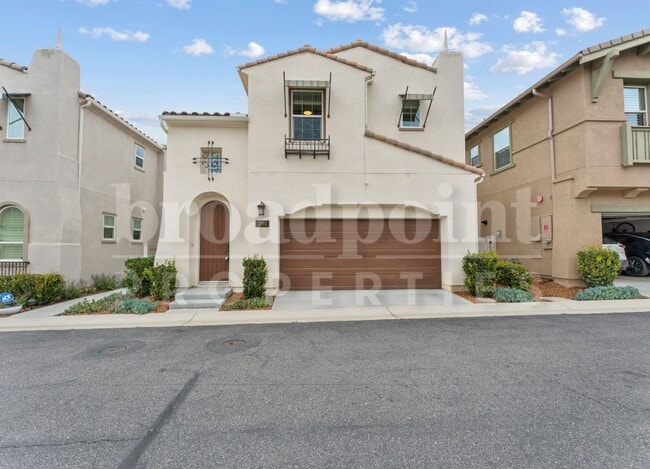 Photo - 1190 Via Candelas