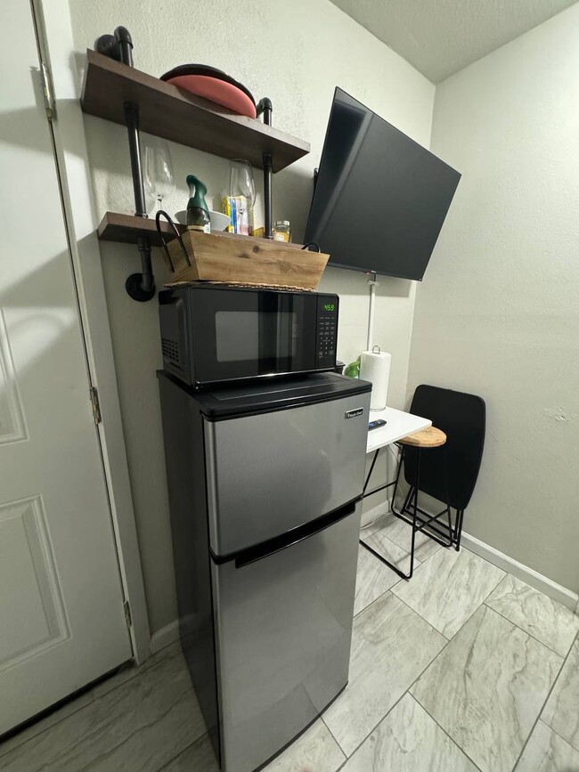 Photo - 15725 S Frailey Ave