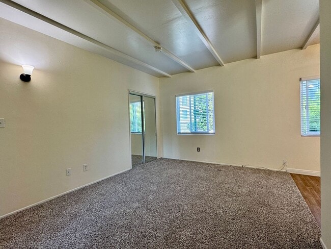 Photo - 4284 Third Ave Unit 4284 3rd Ave