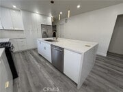 Photo - 1936 W 66th St