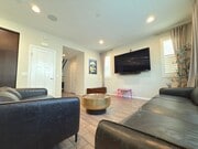 Photo - Beautiful 3 Bedroom in Private Community House