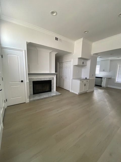 Photo - 12411 Osborne St