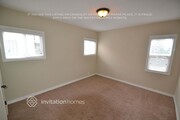 Photo - 1855 W 68th St House