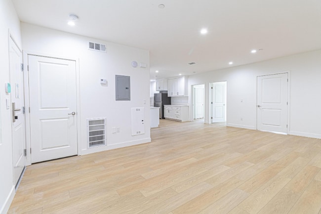 Photo - 3672 W Imperial Hwy Apartment Unit 202