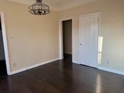 dining - 2203 S Harcourt Ave Unit 2205