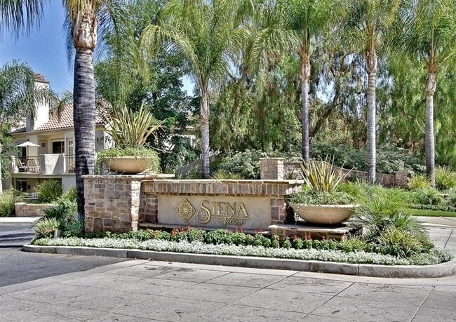 Photo - 24105 Del Monte Dr. Unit 453