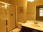Photo - 732 W 1st St