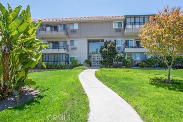 Photo - 2355 Via Mariposa E Condo Unit 2B