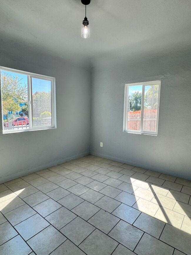 Photo - 4151 Dorsey St Unit 4153 Dorsey