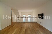 Photo - 1626 Waterlily Way