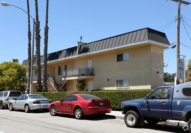 Photo - 501 N Venice Blvd