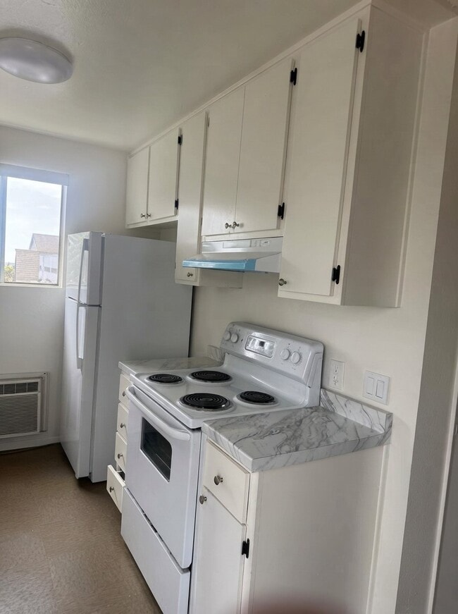 Building Photo - 319 Witmer St Unit 402