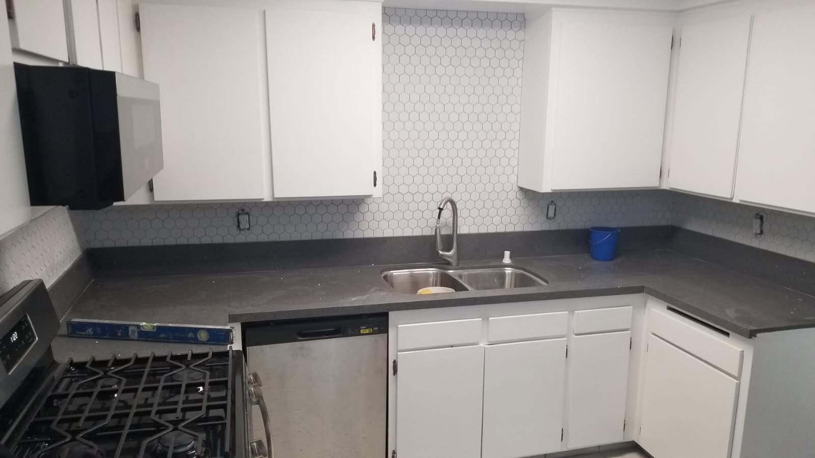 Kitchen - 2502 Manhattan Beach Blvd Condo Unit Thoroughbred