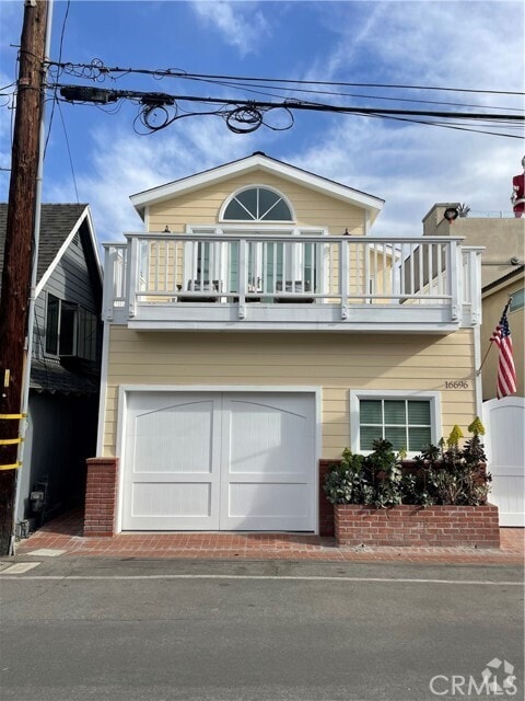 Building Photo - 16696 Bayview Dr Rental