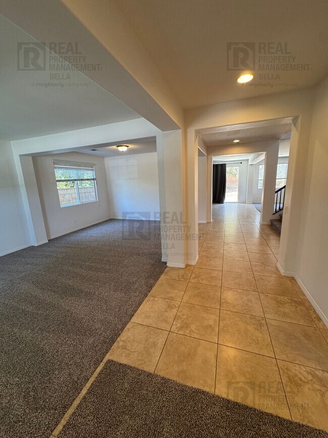 Photo - 34574 Black Cherry St