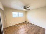 Photo - 515 N Ditmar St