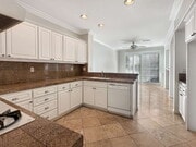 Photo - Discover the Essence of Luxury Living in V... Apartment