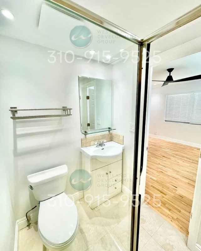 Photo - 1619 Brockton Ave Unit 202