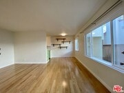 Photo - 722 Westbourne Dr Unit B