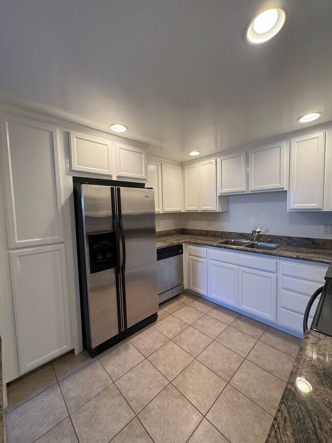 Photo - Modern Pacific Beach Condo Available Now! Unit 5B