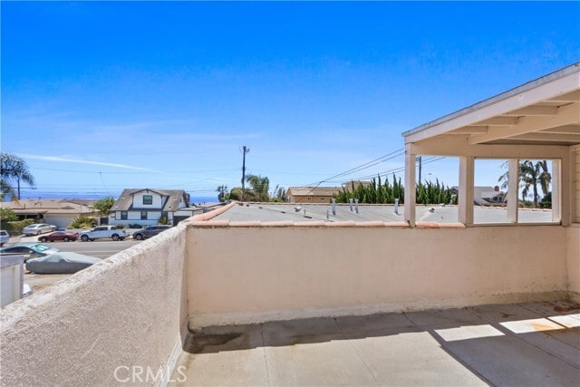 Building Photo - 526 Shepard St