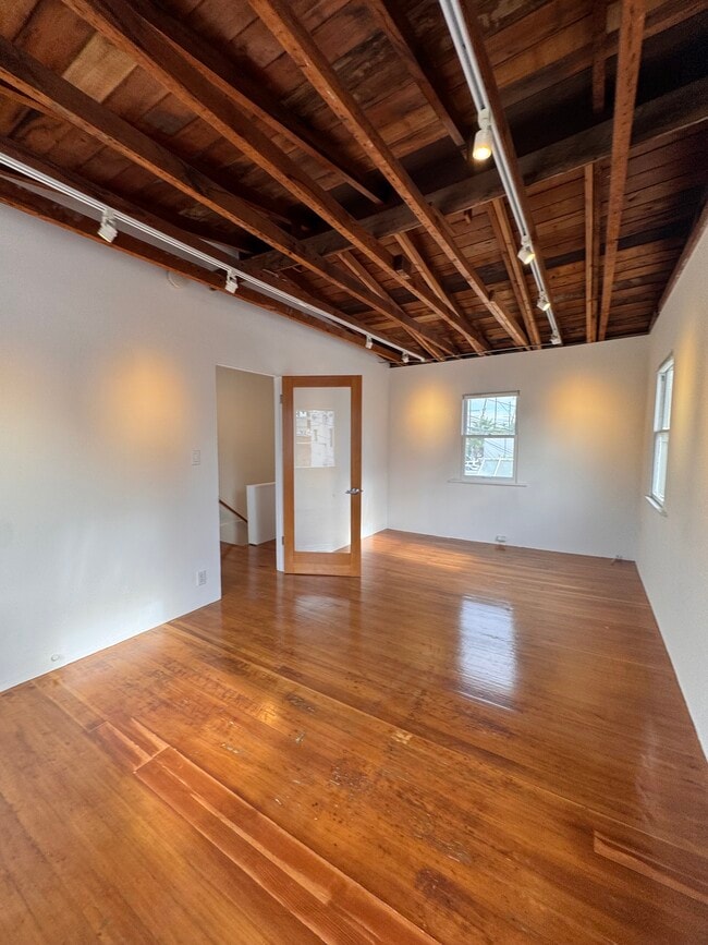 Photo - 1413 Abbot Kinney Blvd Unit 1413.5