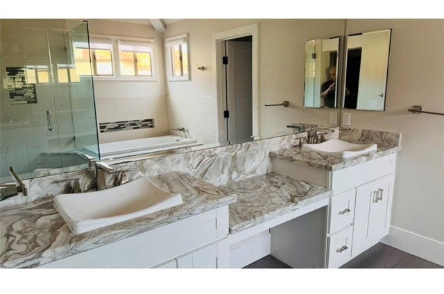 Photo - 605 Bay Hill Dr