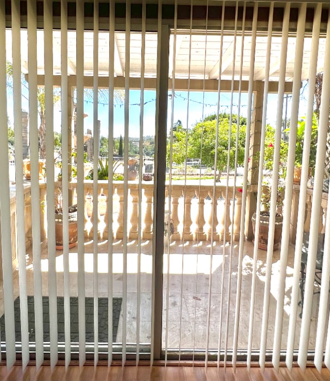 Photo - 3708 Linda Vista Dr