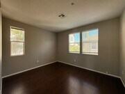 Photo - Stylish Eastlake Townhome with Pool Access...