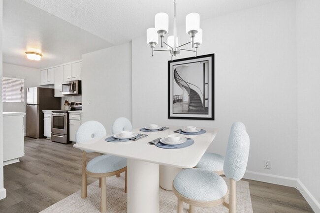 Photo - Bentley Avenue Apartments