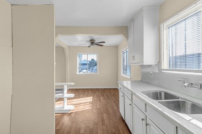 Photo - 10627 1/2 S Vermont Ave Unit 1