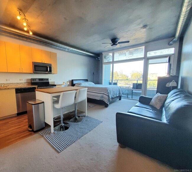 Photo - 1080 Park Blvd Condo Unit 309