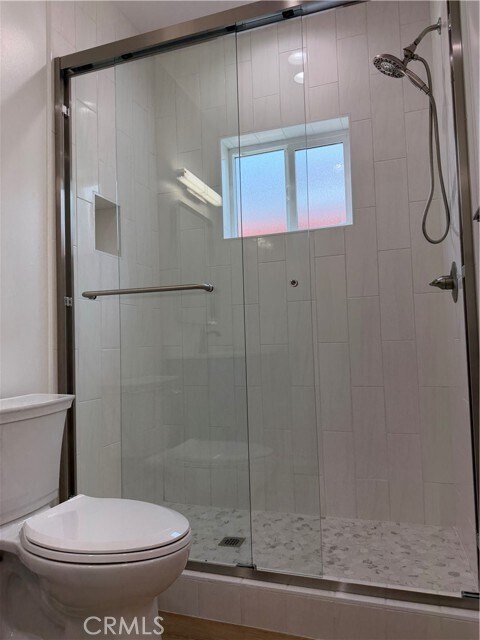 Photo - 7330 Riverton Ave