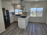 KITCHEN \ DINING - 2625 J St