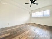 Photo - 10839 Morrison St Unit 3